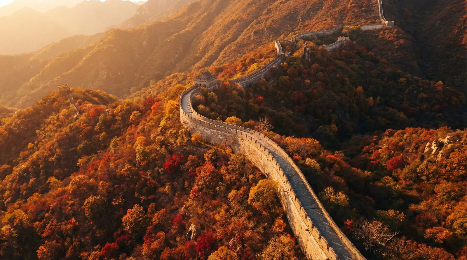 色即是空2下载地址 秋日长城航拍全景